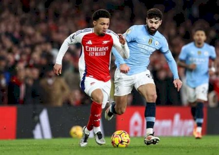 Técnico do Arsenal lamenta regra que impede autor de golaço de entrar no vestiário: 'Inacreditável'