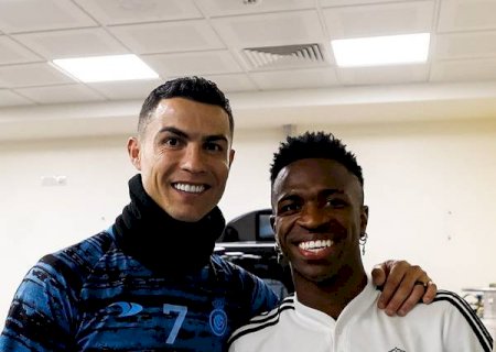 Cristiano Ronaldo defende Vini Jr. como melhor e critica Bola de Ouro: 'Não há credibilidade'