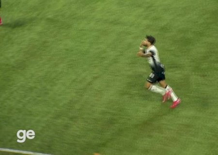 Muros da sede do Palmeiras são pichados após derrota para o Corinthians: "Acorda, é guerra"