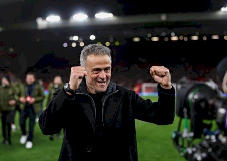 Com chance de levar o tetra no sábado, Luís Enrique vê PSG campeão: 'Virtualmente somos'