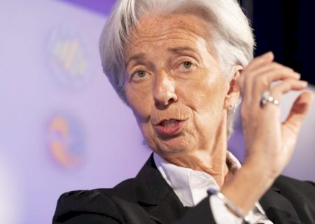 Guerra comercial de Trump prejudica economia, diz BCE