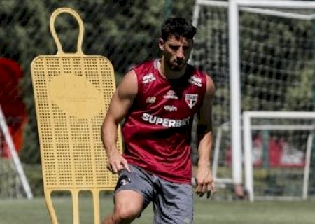 Atacante retorna e São Paulo ganha reforço para a estreia no Brasileirão