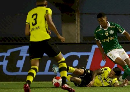 O Palmeiras avançou no último momento e agora tenta confirmar o favoritismo