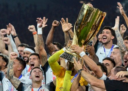 Multicampeão, zagueiro Gustavo Henrique conquista título com o Corinthians