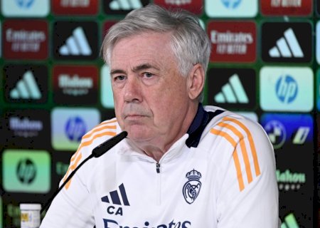 Ancelotti, pressionado, se manifesta sobre futuro no Real Madrid