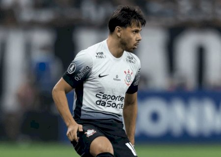 'Queríamos sair com a vitória. Nos últimos jogos saímos bem, ganhamos a final. Hoje saímos derrotados e temos que melhorar isso'