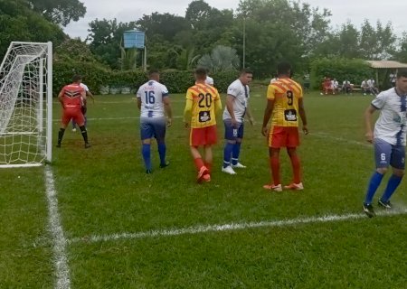 Duas partidas abriram a Liga Estadual de Futebol Suíço sede de Batayporã