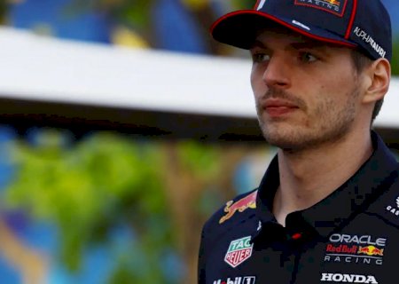 Chefe da Williams vê "desvantagens" em ida de Verstappen para Mercedes