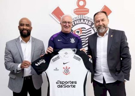 Corinthians confirma a contrata&ccedil;&atilde;o do t&eacute;cnico Dorival J&uacute;nior