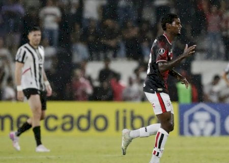 Libertadores: São Paulo supera Libertad e assume liderança do Grupo D