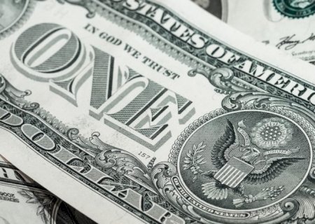 Dólar supera R$ 6 com escalada da guerra comercial