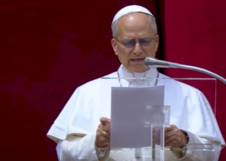 “Guerra nunca mais', diz papa Leão 14 em 1ª missa de domingo