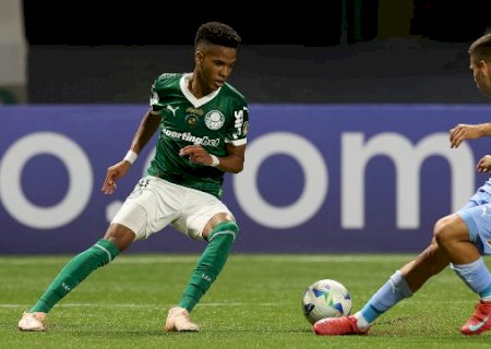 Palmeiras faz 6, Flamengo vence com sufoco e Inter bate Bahia