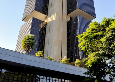 ‘Cautela’, ‘flexibilidade’, ‘elevada incerteza’: o que dizem os analistas sobre o futuro da Selic