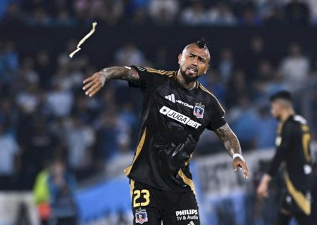 Técnico de Vidal no Colo Colo e na seleção, Borghi, ex-Flamengo, detona ex-pupilo: 'Nunca foi controlável'