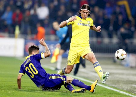 Por que Filipe Luís não se firmou no Chelsea? Técnico do Flamengo reencontra ex-clube entre 'mistério' e jejum
