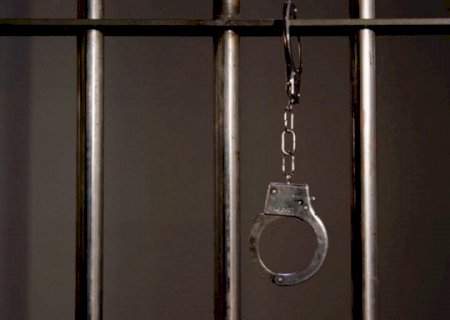 Condenado a 12 anos de prisão por estuprar a própria filha é preso em MS