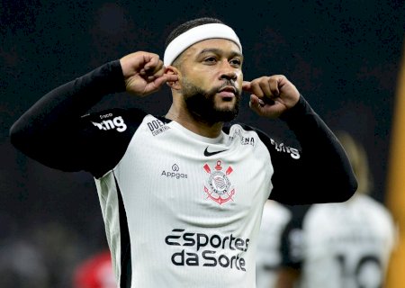 Clube é notificado por agente que diz ter oferecido Memphis