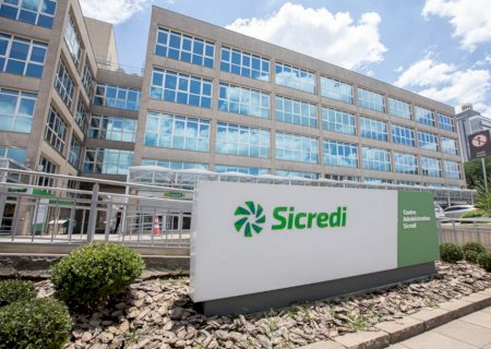Sicredi anuncia R$ 68 bilhões para produtores no Plano Safra 2025/26