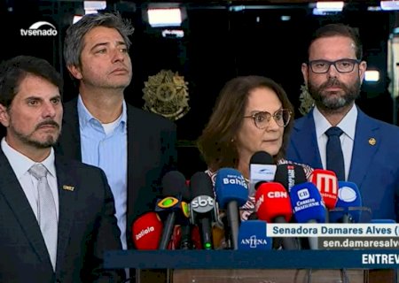 Damares diz que Michelle Bolsonaro foi filmada de pijama pela PF