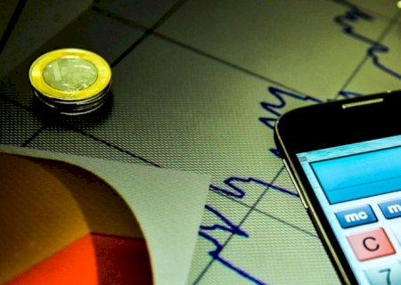 Mercado financeiro reduz previsão da inflação para 5,07%