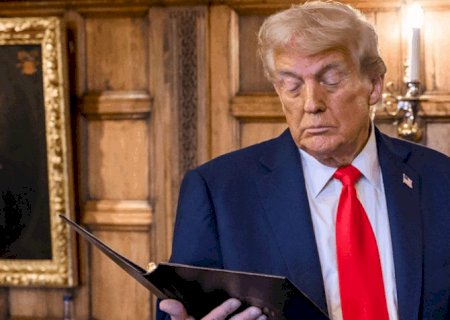 Trump impõe tarifa de 10% sobre madeira e de 25% sobre móveis