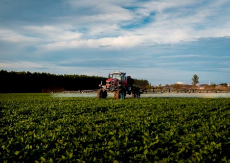 Fertilizantes ficam até 10% mais baratos e impulsionam poder de compra no campo