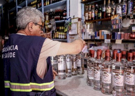 Sobem para 16 os casos confirmados de intoxicação por metanol no país