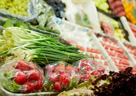 Inflação dos alimentos recua pelo quarto mês seguido, aponta IBGE