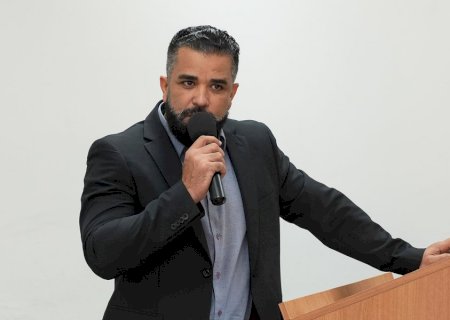 Hermes Santos é empossado novo secretário de Saúde de Nova Andradina