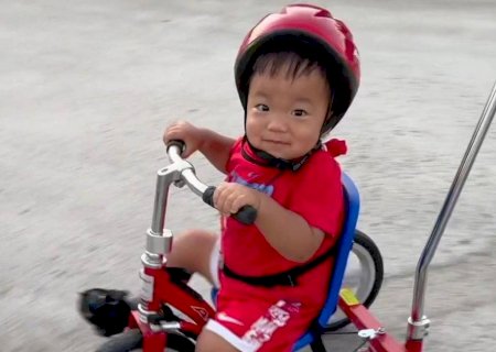 O menino de 3 anos que surpreendeu médicos ao superar condição rara grave com terapia genética pioneira