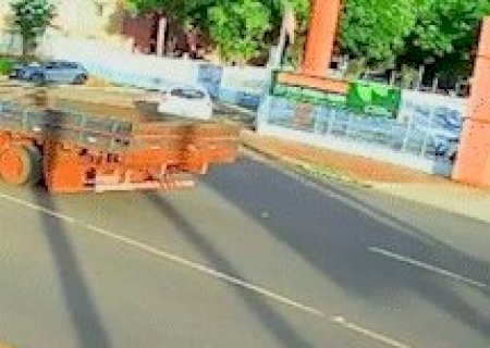 Mãe descobriu morte do filho ao rastrear celular após acidente em avenida