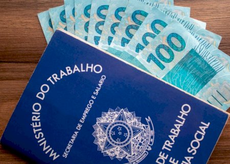 Novo salário mínimo será de R$ 1.621 em 2026