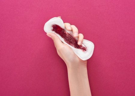 Flutuação hormonal afeta imunidade de mulheres, mas exercício físico pode mitigar efeito