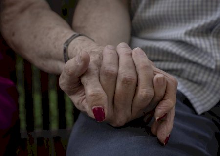 Anvisa aprova lecanemabe, novo remédio para tratar Alzheimer em fase inicial