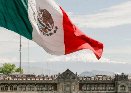 Pastor expulso de aldeia por rejeitar ritual católico no México