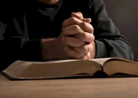 Fidelidade à Igreja, respeito aos fiéis e o compromisso com a fé cristã