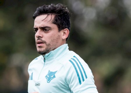 Cruzeiro alinha permanência de Fagner, que busca acordo com o Corinthians para saída