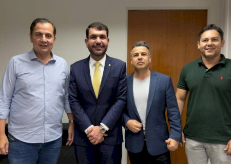 Jamilson Name recebe prefeito de Jardim para discutir demandas essenciais do município