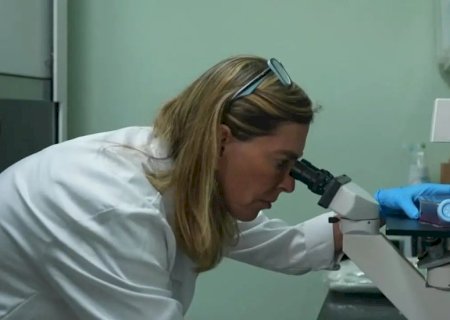 Pesquisadora que descobriu a polilaminina diz que ela é a “proteína de Deus”