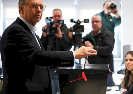 Socialista Antônio Seguro é eleito presidente de Portugal