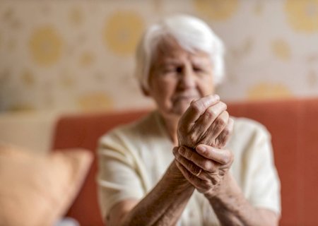 Alzheimer é a segunda doença mais temida pelos brasileiros, atrás apenas do câncer