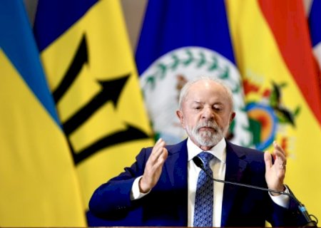 Lula desiste de ir à posse de Kast no Chile; Flávio Bolsonaro vai