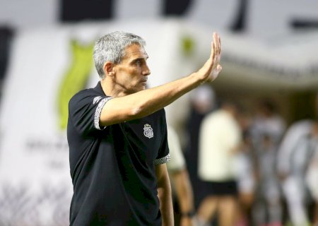 Santos vai pagar R$ 9 milhões a Vojvoda por saída e ainda encara rescisão de Pedro Caixinha
