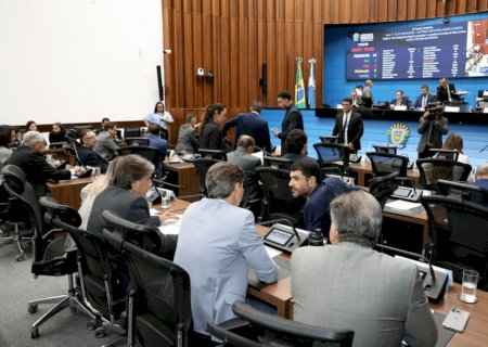 Janela começa na próxima semana com deputados fazendo contas e destino incerto  para maioria
