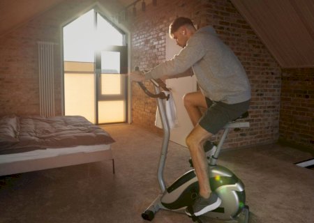 Pedalar 15 minutos já pode fazer o cérebro liberar substância que melhora desempenho e protege de doenças