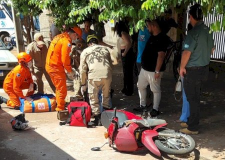 Colisão entre motocicleta e caminhão deixa condutora ferida em Nova Andradina