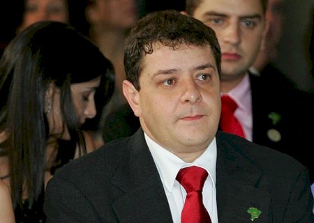 Quebra de sigilos esvazia suspeitas e Planalto vê Lulinha fora do escândalo do INSS