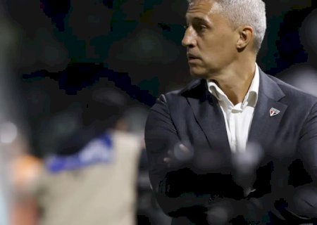 São Paulo anuncia demissão do técnico Hernán Crespo