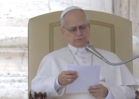 Jesus não ouve orações de líderes que promovem guerras, diz papa